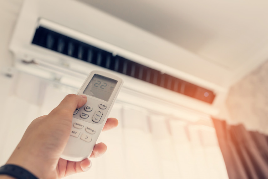 Ile kosztuje klimatyzacja w mieszkaniu w bloku, w domu?