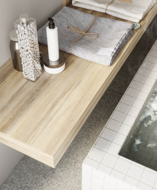 Drewniana półka w łazience