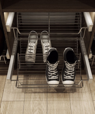 Półki na buty w garderobie