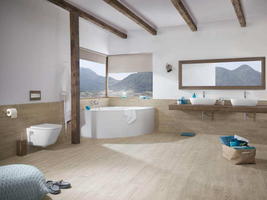Duża nowoczesna łazienka z wanną narożną oraz oknem narożnym
