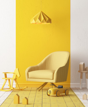 Żółty fotel w pokoju dziecka