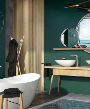 Wyjątkowy projekt łazienki z zielonym kolorem ścian oraz lamelem drewnianym