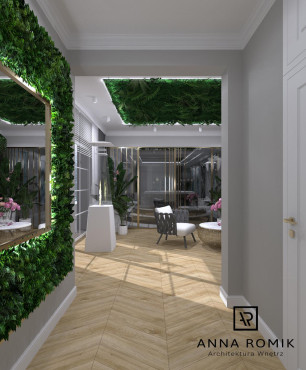 Ogród wertykalny na ścianie w korytarzu i suficie w salonie