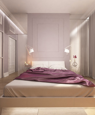 Sypialnia z fioletowym kolorem ścian oraz sztukaterią