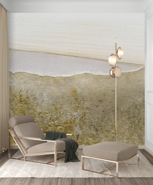 Kącik wypoczynkowy w salonie z tapetą w odcieniach beżu na ścianie