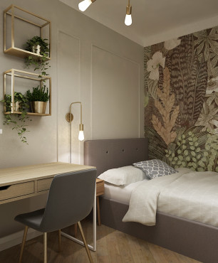 Sypialnia z łóżkiem kontynentalnym oraz tapetą na ścianie