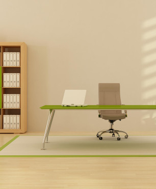 Nowoczesny gabinet z zielonym biurkiem
