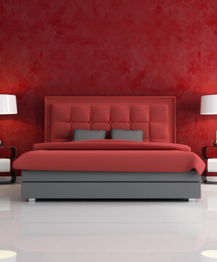 Czerwone łóżko kontynentalne