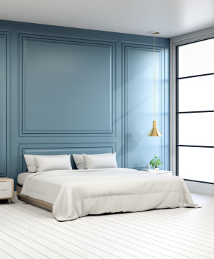 Biało-niebieska sypialnia