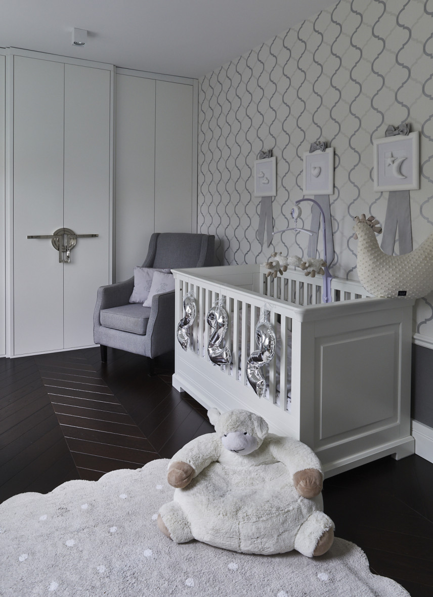 Pokój niemowlaka w stylu glamour