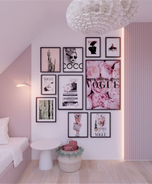 Pokój nastolatki z różowymi ścianami