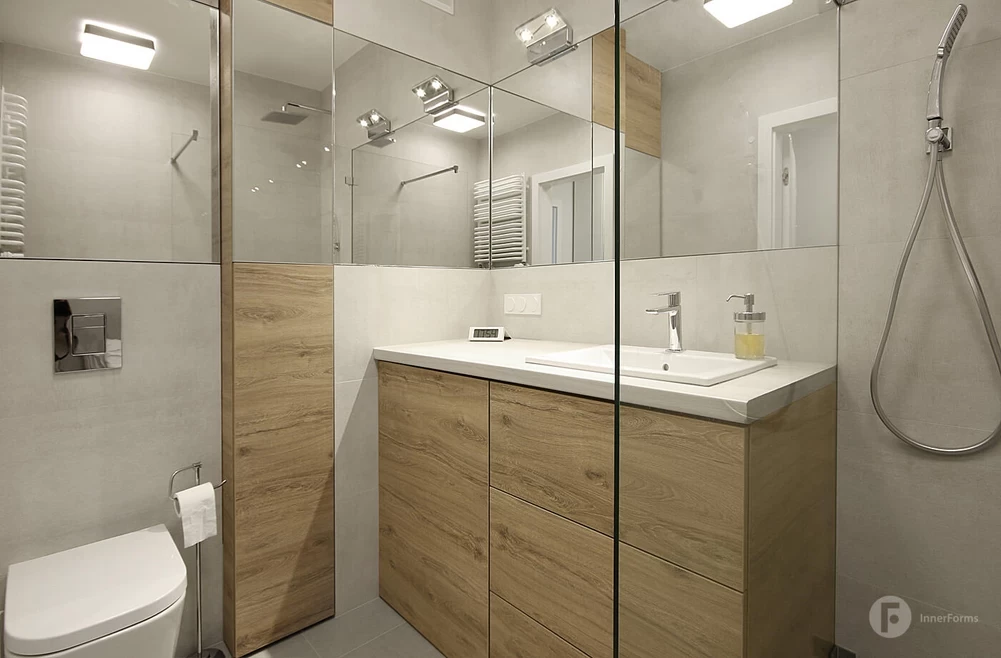 Łazienka w stylu nowoczesnym z lustrami